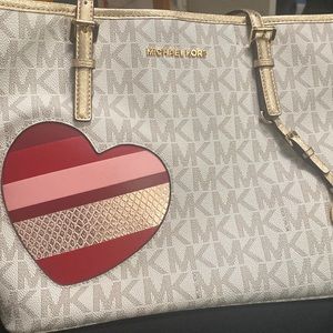 MICHEAL KORS Hand bag